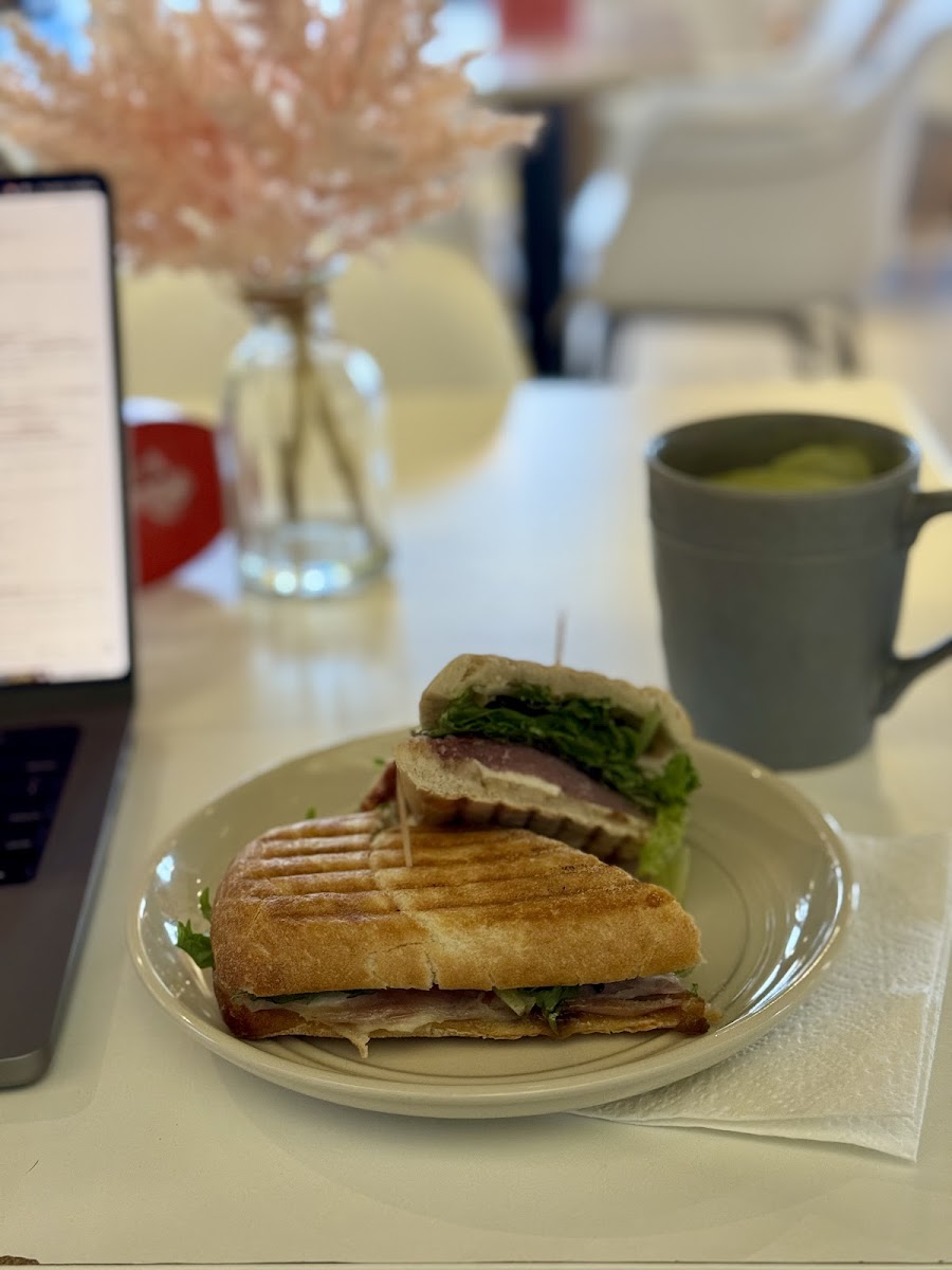 Honey Coffee Bar Photos 2